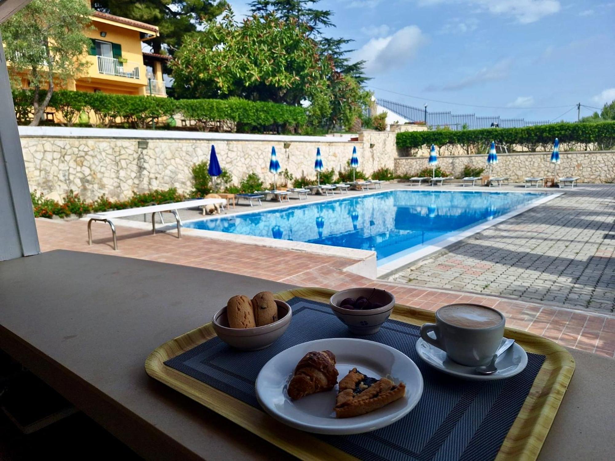 Villa Amica Vieste Exterior foto